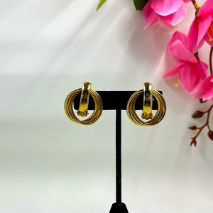 Abstract Design 1980s Gold Plated Clip On Earrings